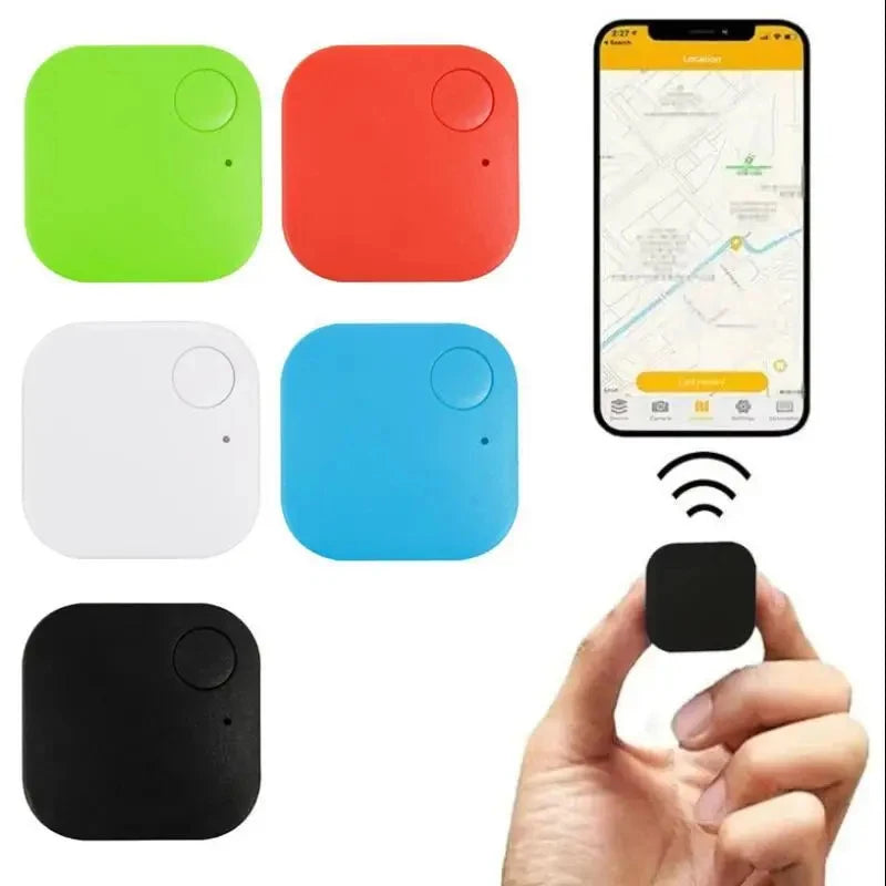 Tagly tracker on pet collar